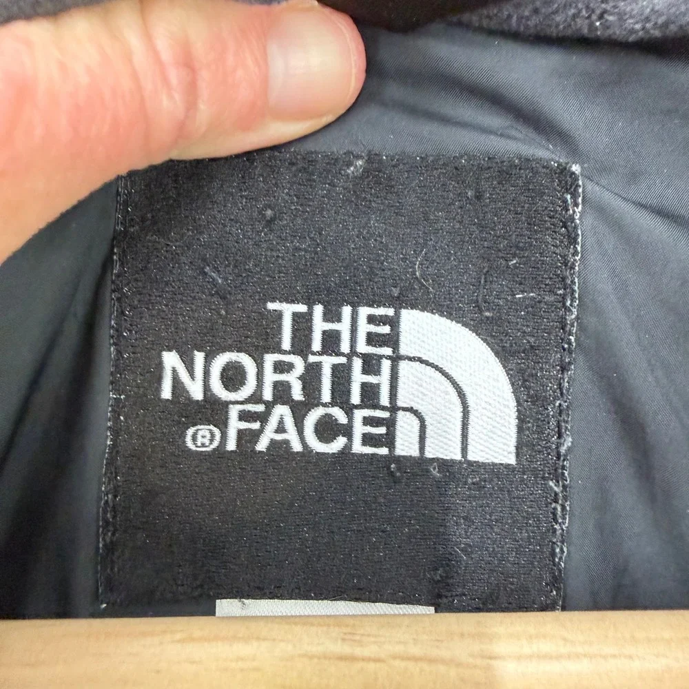 The North Face 550 Down Puffer Jacket Mens Medium Black‎ Quilted Full Zip Coat